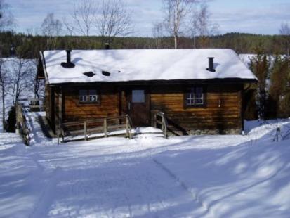 Oesjoenaes Hotel Tived Екстериор снимка
